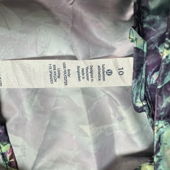 Lululemon jacket! Super light!! - Picture 3 of 3